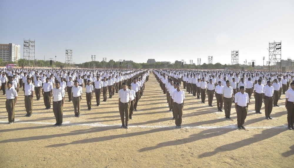 Swayamsevak Ekatrikaran (Samaj Shakti Sangam) Karnavati 14 April 2023