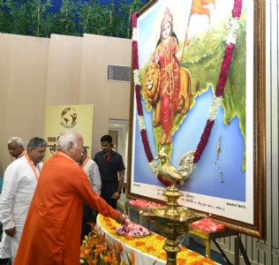 “Bharat is Akhand (Undivided) and a Hindu Rashtra” – Dr. Mohan Bhagwat Ji